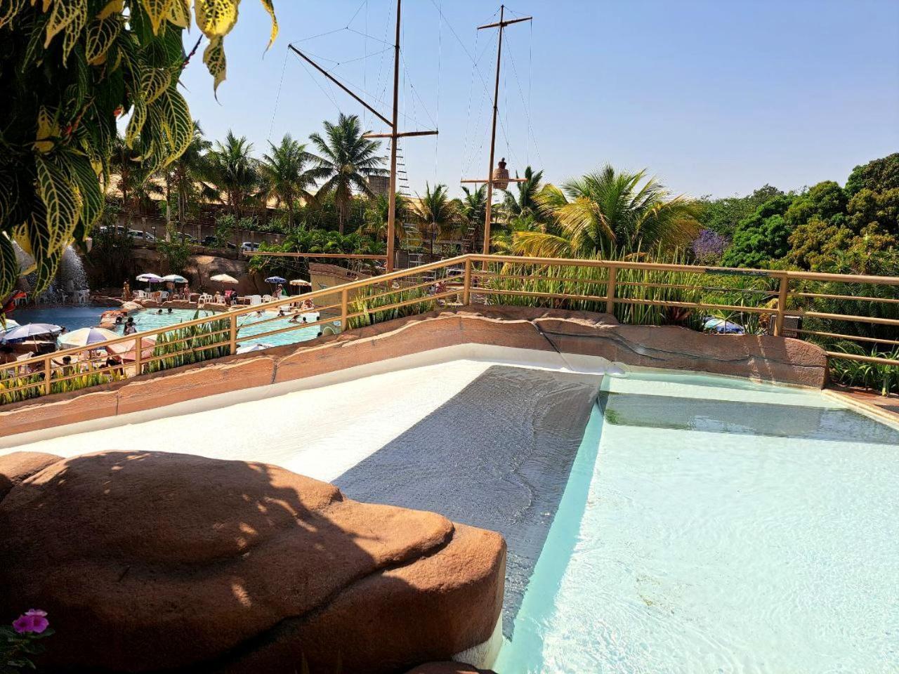 Spazzio Com Acesso Ao Acqua Park Diroma E Splash Aparthotel *